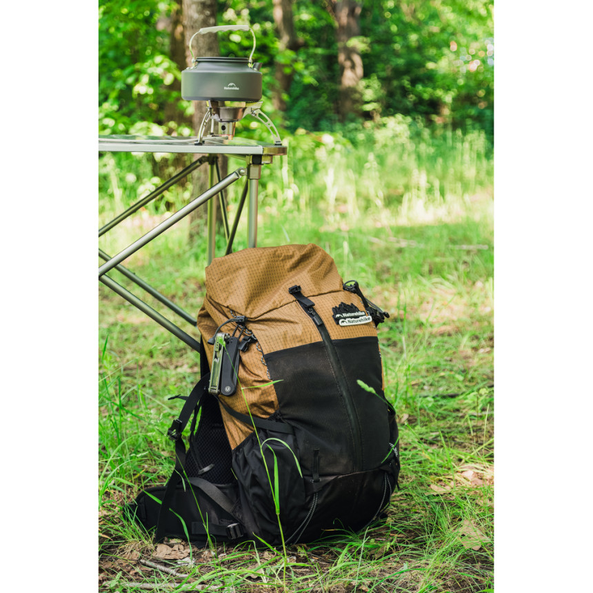 Рюкзак туристичний Naturehike CNK2300016, 30+5 л, коричневий