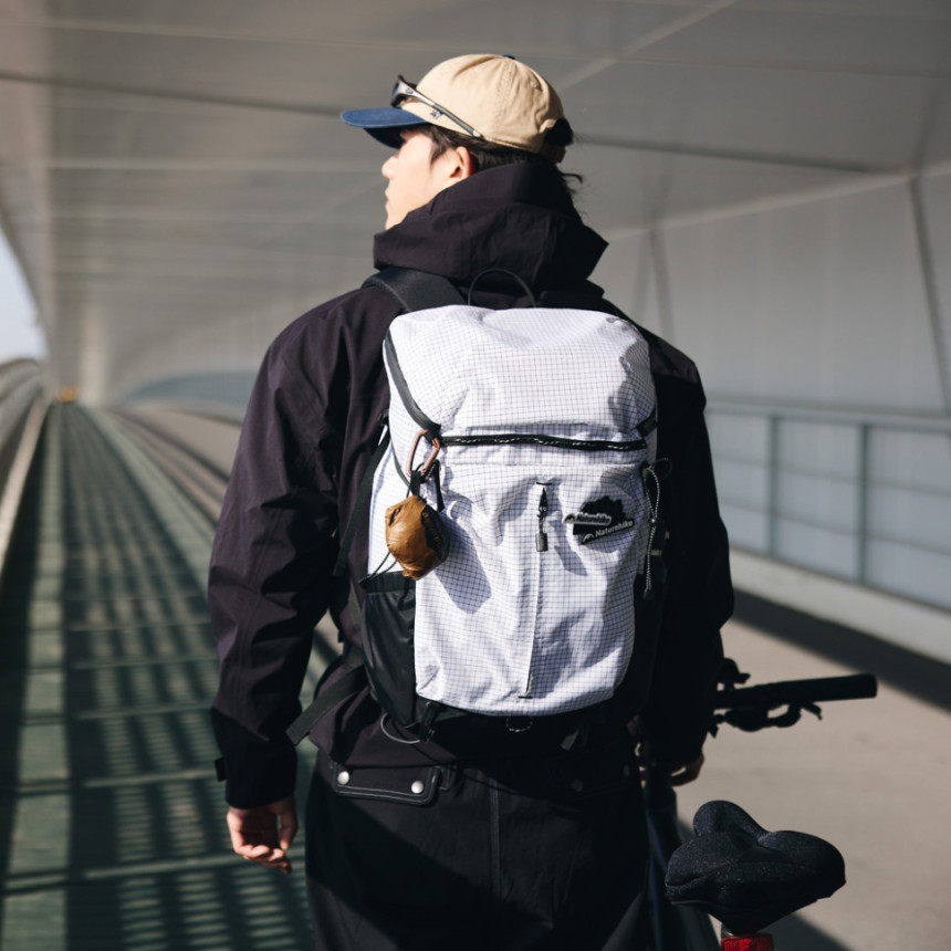 Рюкзак туристичний Naturehike CNK2300BB017, 25 л, коричневий