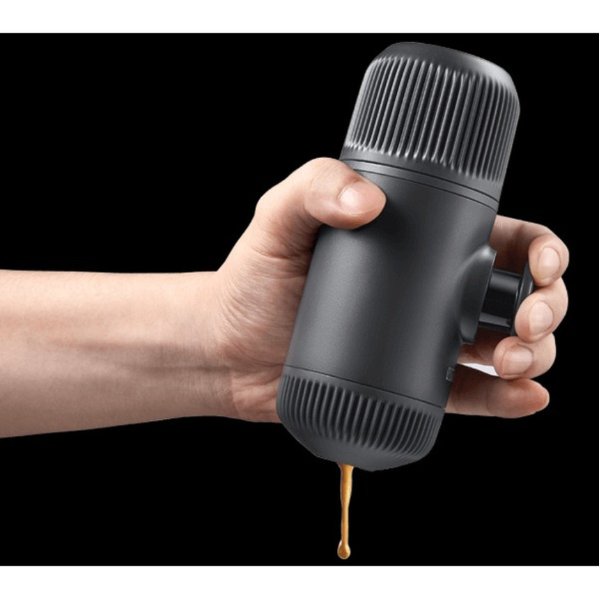 Портативна еспресо-кавоварка Wacaco Nanopresso сіра з чохлом